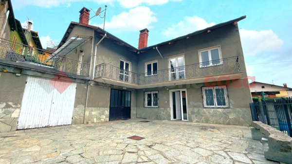 casa indipendente in vendita a San Germano Chisone