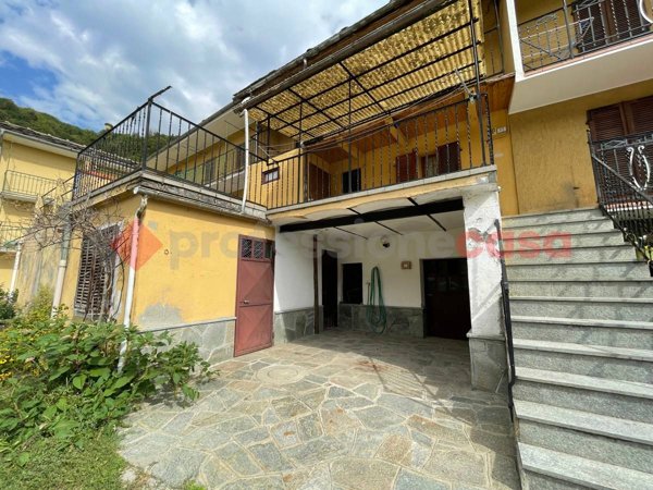 casa indipendente in vendita a San Germano Chisone