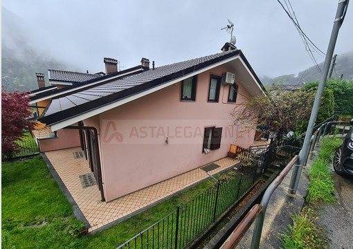 casa indipendente in vendita a San Germano Chisone