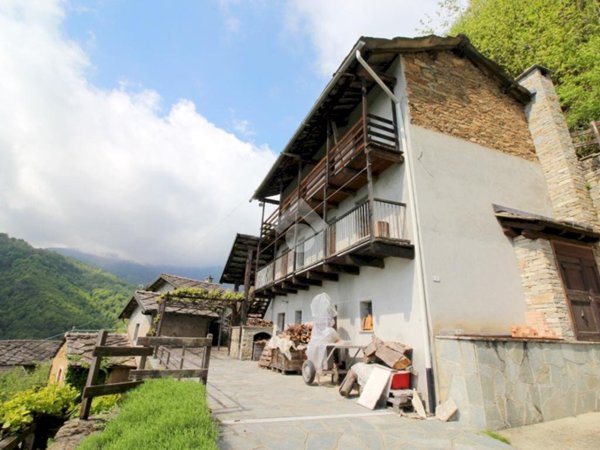 casa indipendente in vendita a San Germano Chisone