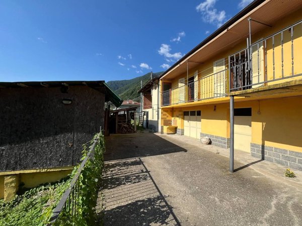 casa indipendente in vendita a San Germano Chisone