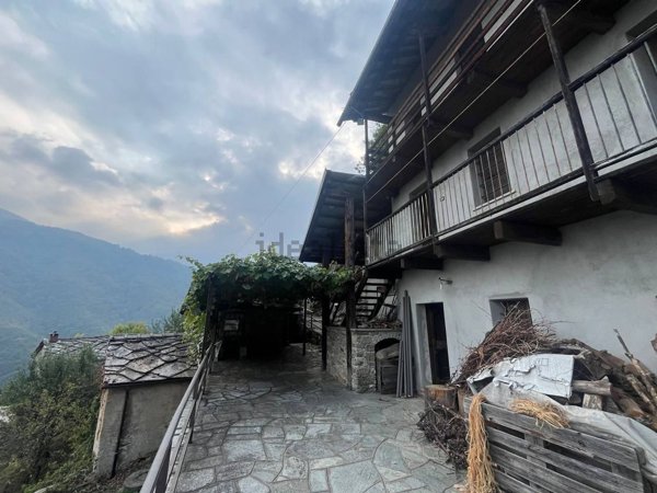 casa indipendente in vendita a San Germano Chisone