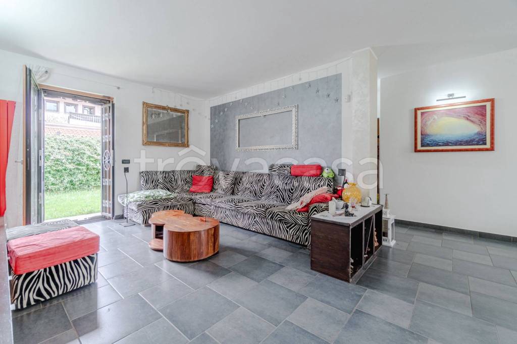 casa indipendente in vendita a San Gillio