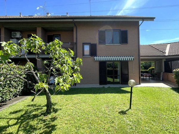 casa indipendente in vendita a San Gillio