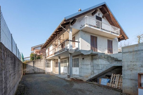 casa indipendente in vendita a San Gillio
