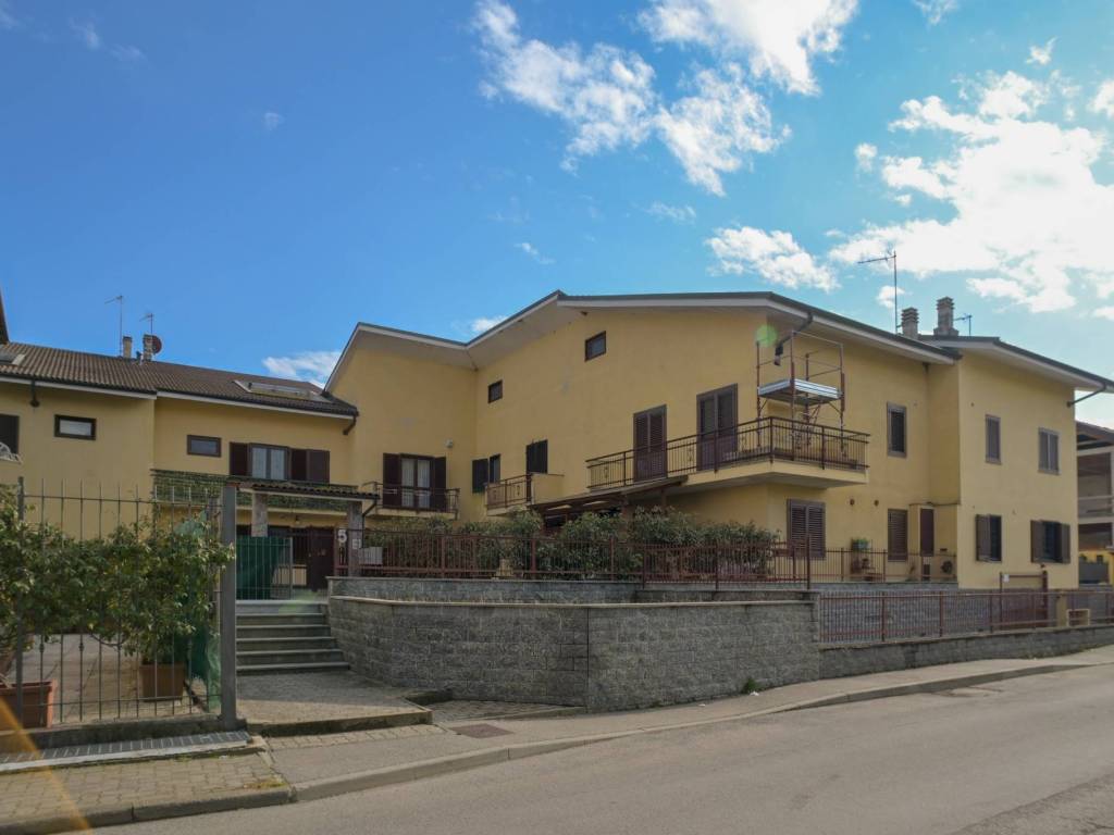 casa indipendente in vendita a San Gillio