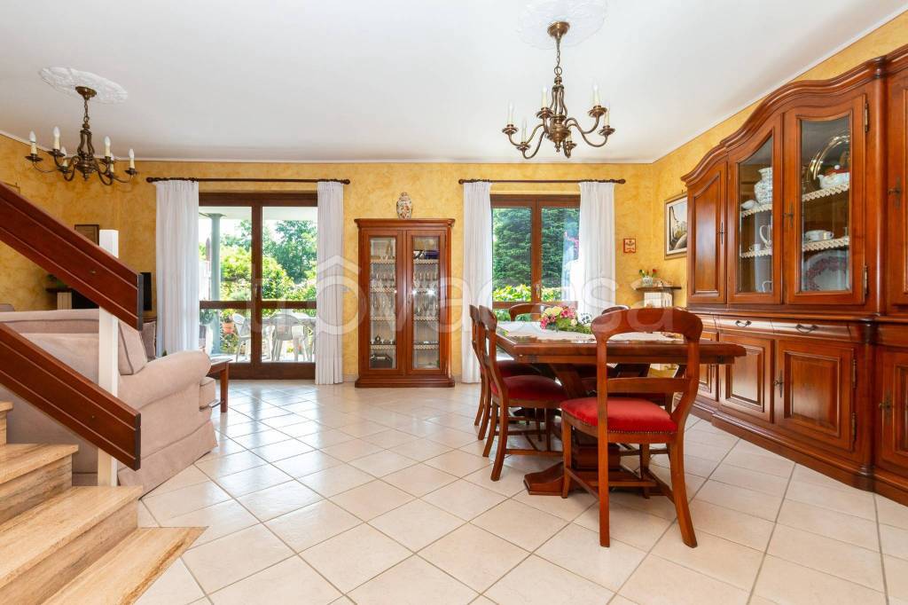 casa indipendente in vendita a San Gillio