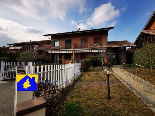 casa indipendente in vendita a San Gillio