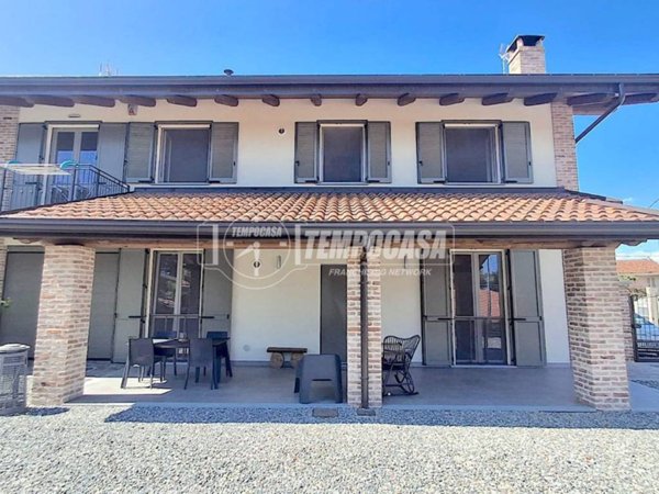 casa indipendente in vendita a San Gillio