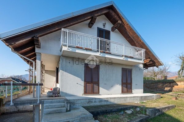 casa indipendente in vendita a San Gillio