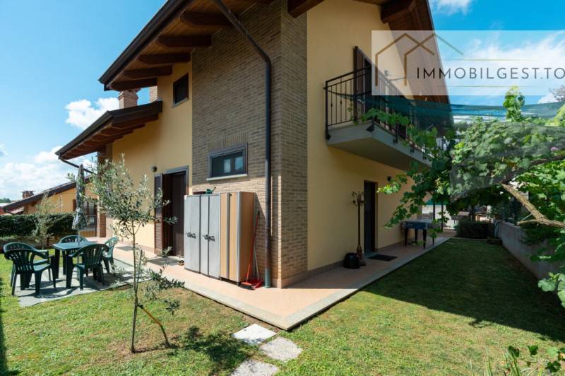 casa indipendente in vendita a San Gillio