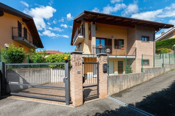 casa indipendente in vendita a San Gillio