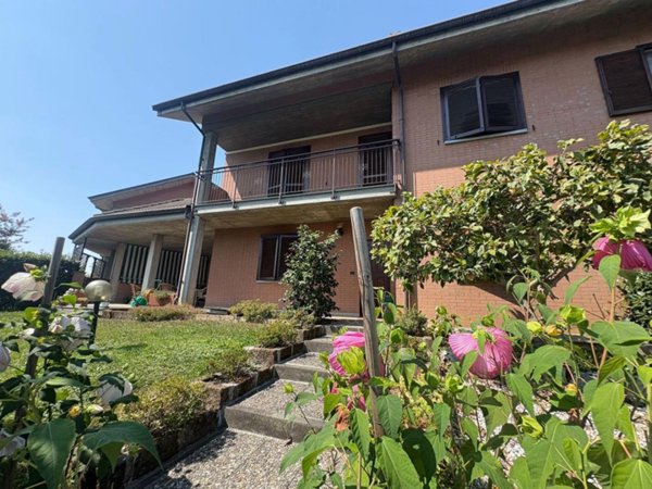 casa indipendente in vendita a San Gillio