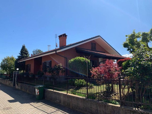 casa indipendente in vendita a San Gillio