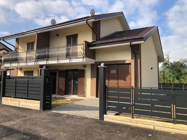 casa indipendente in vendita a San Gillio