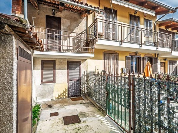 casa indipendente in vendita a San Gillio