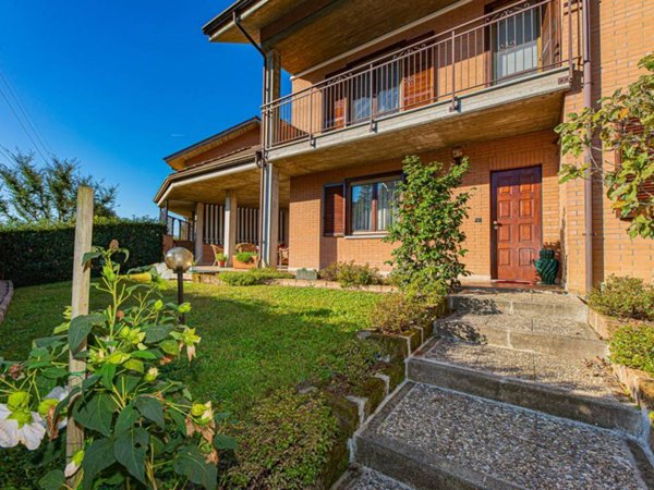 casa indipendente in vendita a San Gillio