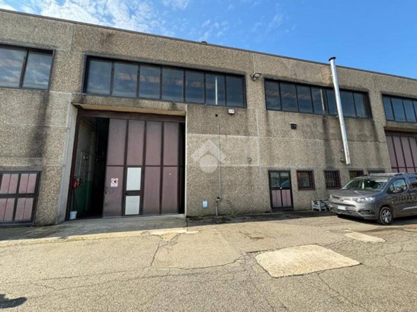 capannone in vendita a San Gillio