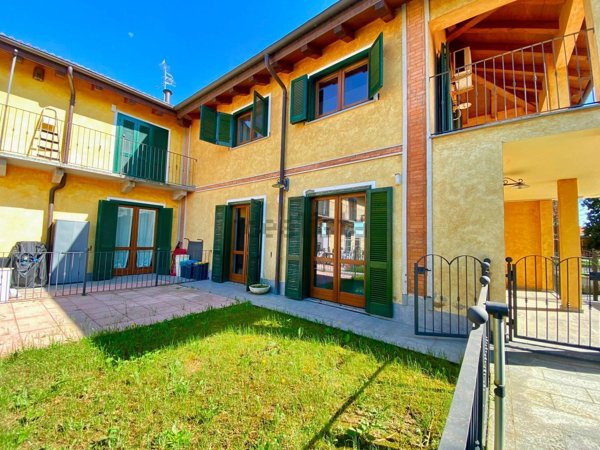 casa indipendente in vendita a San Gillio