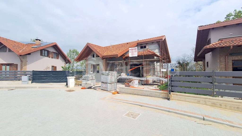 casa indipendente in vendita a San Gillio