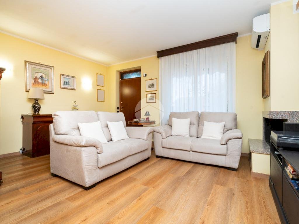 casa indipendente in vendita a San Gillio