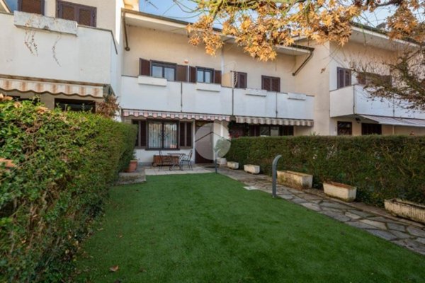 casa indipendente in vendita a San Gillio