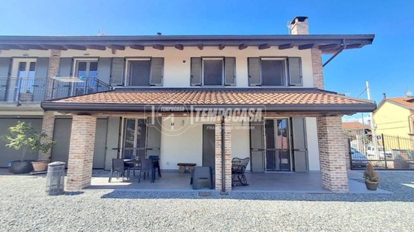 casa indipendente in vendita a San Gillio