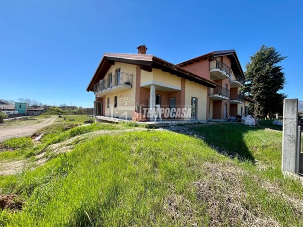 casa indipendente in vendita a San Gillio