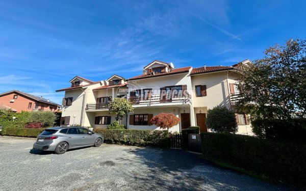 casa indipendente in vendita a San Gillio