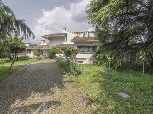 casa indipendente in vendita a San Gillio