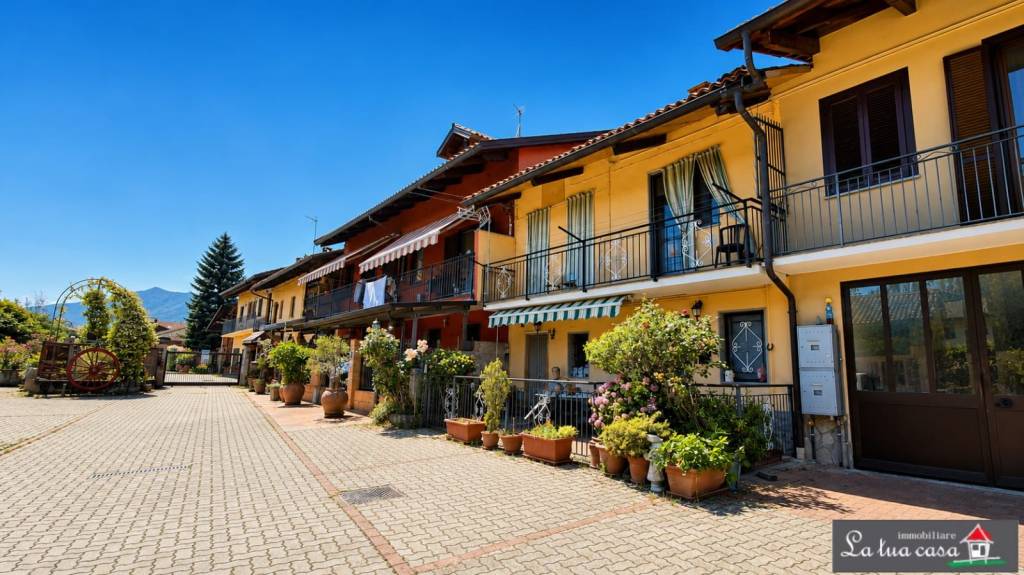 casa indipendente in vendita a San Gillio