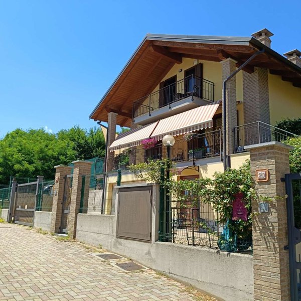 casa indipendente in vendita a San Gillio