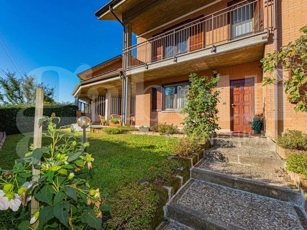 casa indipendente in vendita a San Gillio