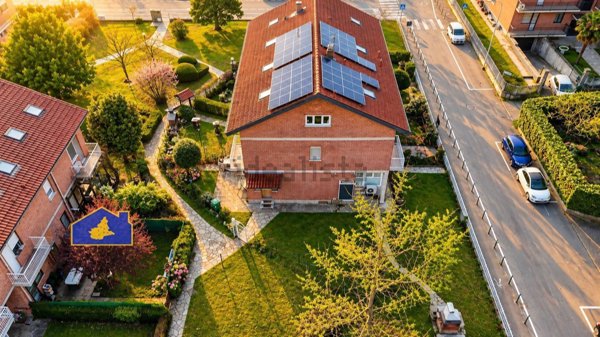 casa indipendente in vendita a San Gillio