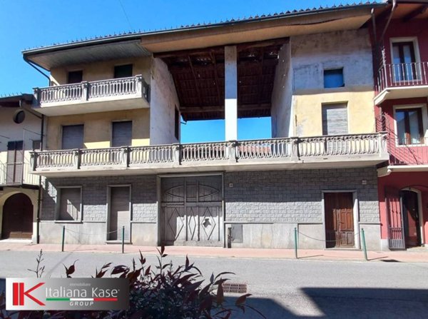 casa indipendente in vendita a San Giorgio Canavese