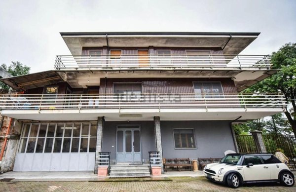 casa indipendente in vendita a San Giorgio Canavese