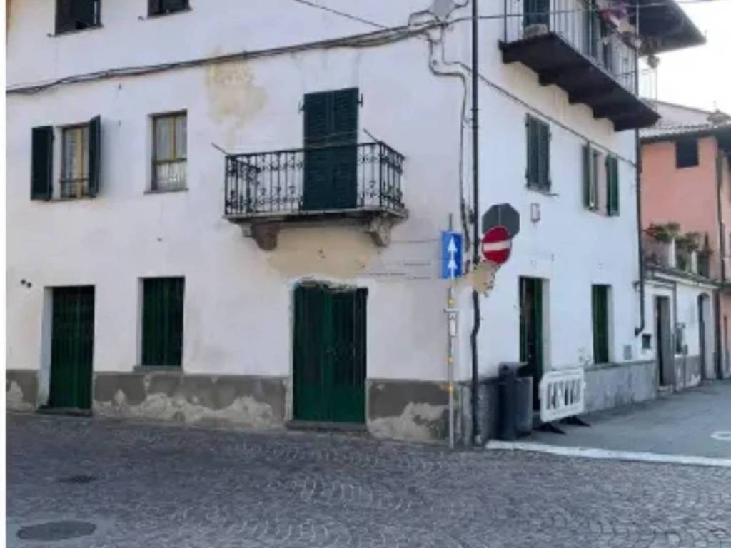 casa indipendente in vendita a San Giorgio Canavese