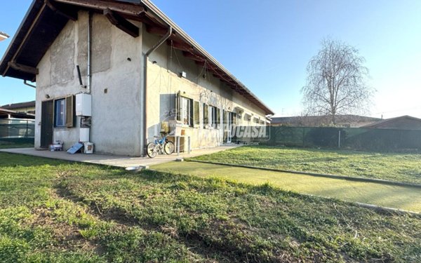 casa indipendente in vendita a San Giorgio Canavese