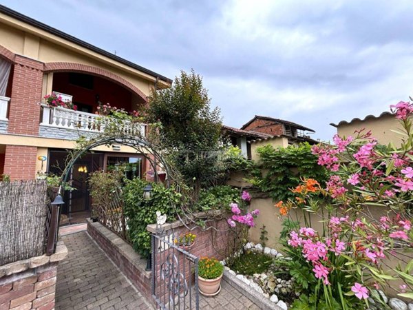 casa indipendente in vendita a San Giorgio Canavese in zona Cortereggio