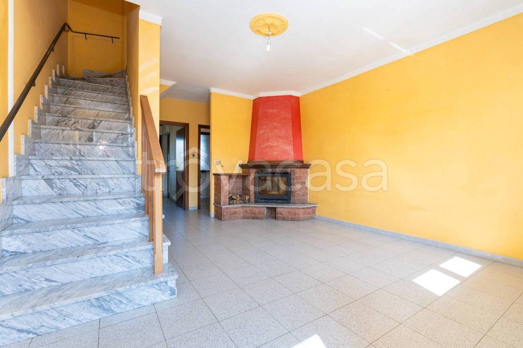 casa indipendente in vendita a San Giorgio Canavese