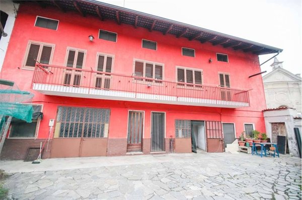 casa indipendente in vendita a San Giorgio Canavese