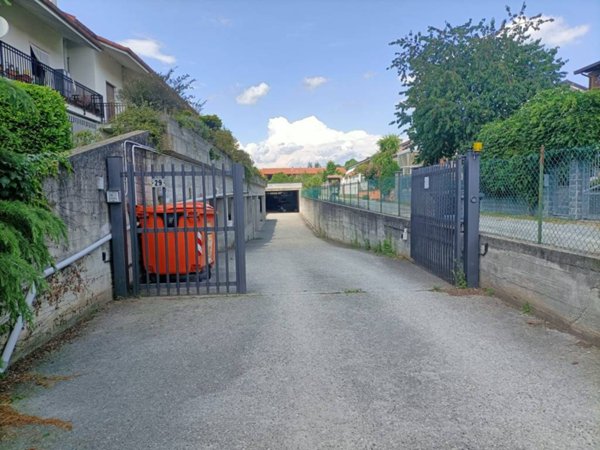 locale commerciale in vendita a San Giorgio Canavese