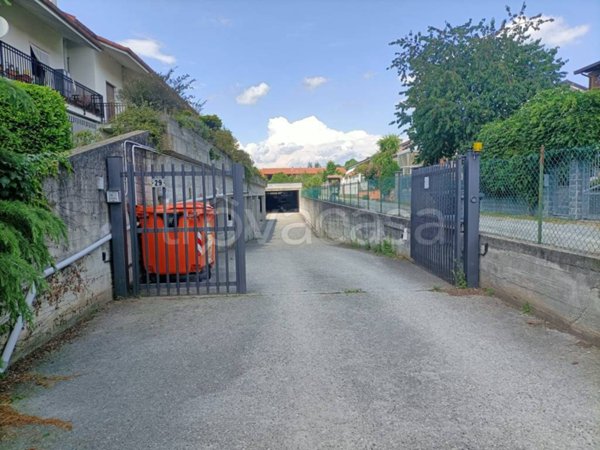 locale commerciale in vendita a San Giorgio Canavese