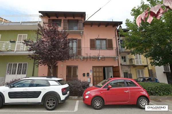 casa indipendente in vendita a San Giorgio Canavese