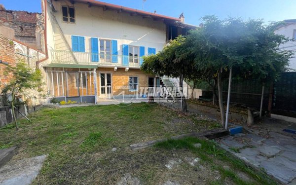 casa indipendente in vendita a San Giorgio Canavese in zona Cortereggio