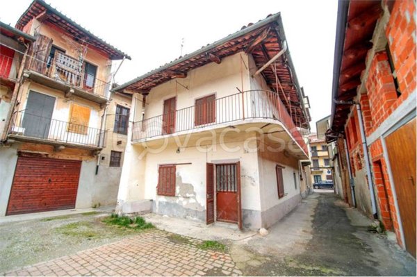 casa indipendente in vendita a San Giorgio Canavese