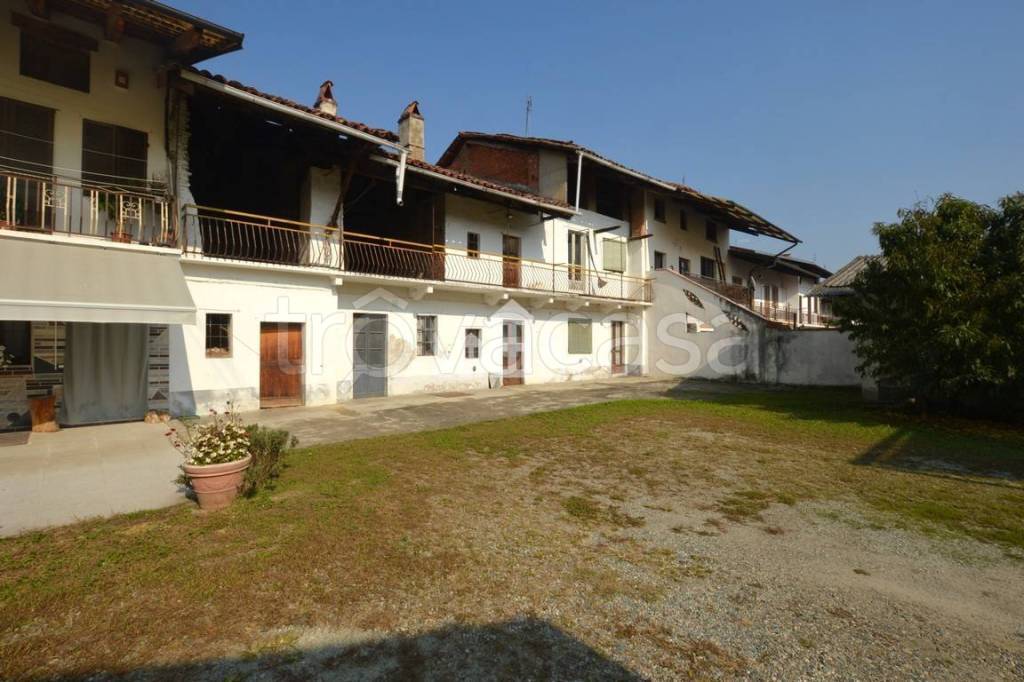 casa indipendente in vendita a San Giorgio Canavese in zona Cortereggio