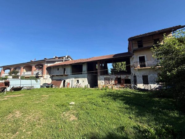 casa indipendente in vendita a San Giorgio Canavese