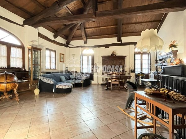 casa indipendente in vendita a San Giorgio Canavese