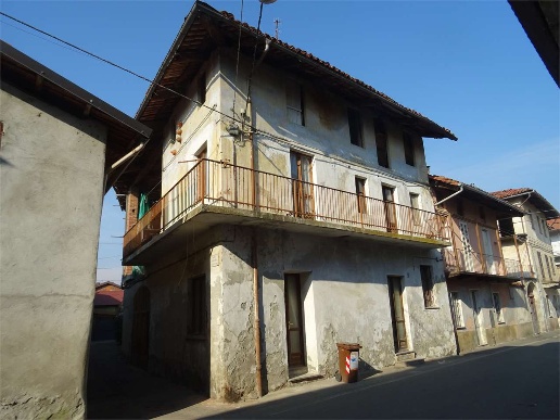 casa semindipendente in vendita a San Giorgio Canavese
